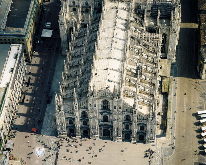 俯瞰米兰大教堂